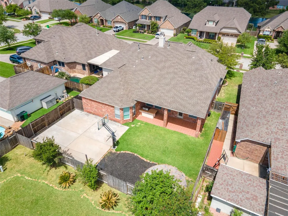 22423 Wenbury Drive Tomball, TX 77375