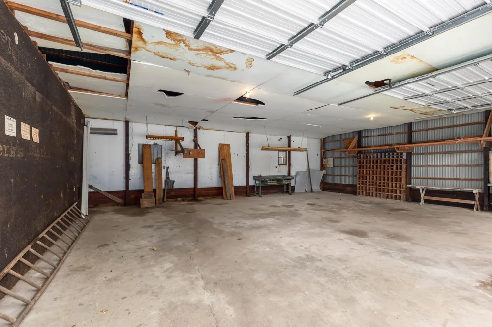 5978 Watson Road Eau Claire, MI 49111