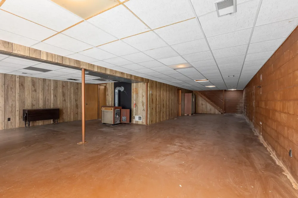 5978 Watson Road Eau Claire, MI 49111