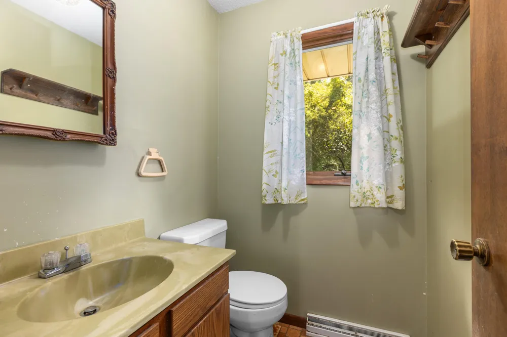 5978 Watson Road Eau Claire, MI 49111
