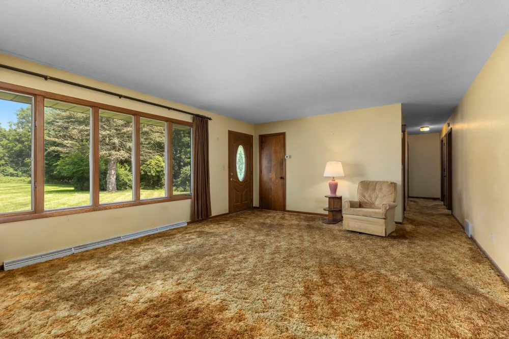 5978 Watson Road Eau Claire, MI 49111