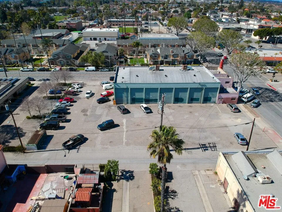 246 W 6th Street Oxnard, CA 93030