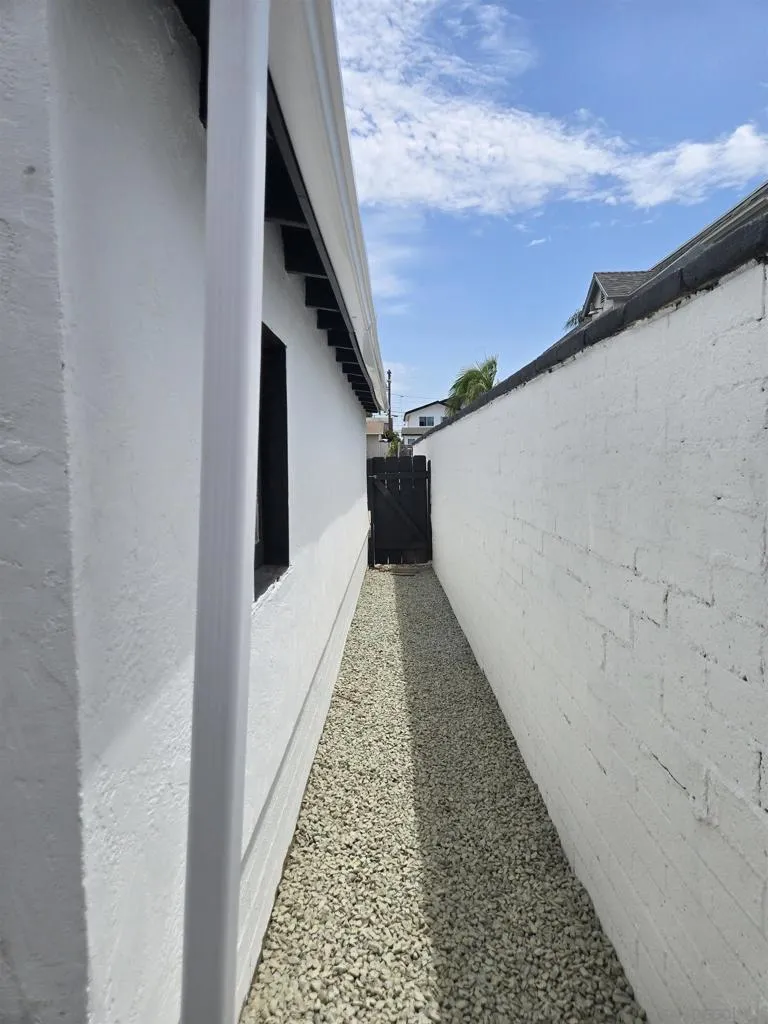 223 Madrona st. Chula Vista, CA 91910