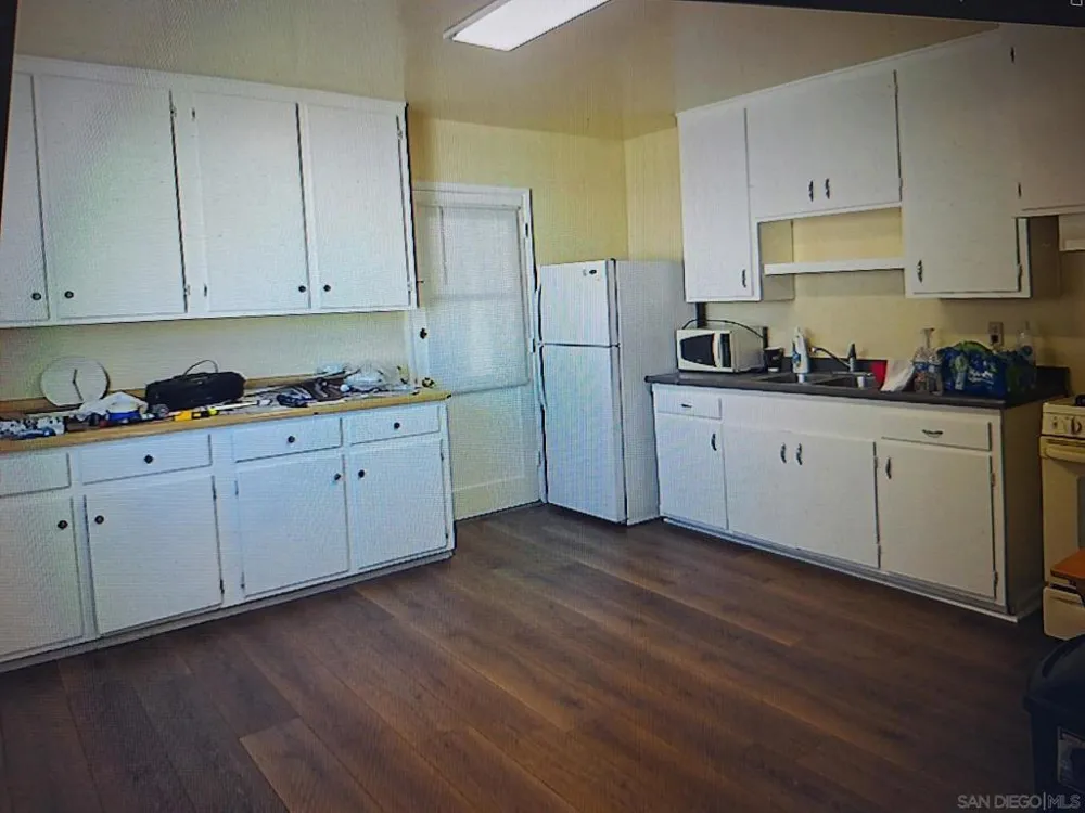 223 Madrona st. Chula Vista, CA 91910