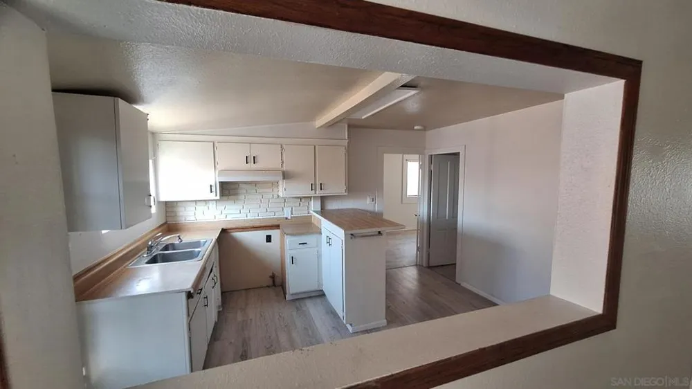 223 Madrona st. Chula Vista, CA 91910
