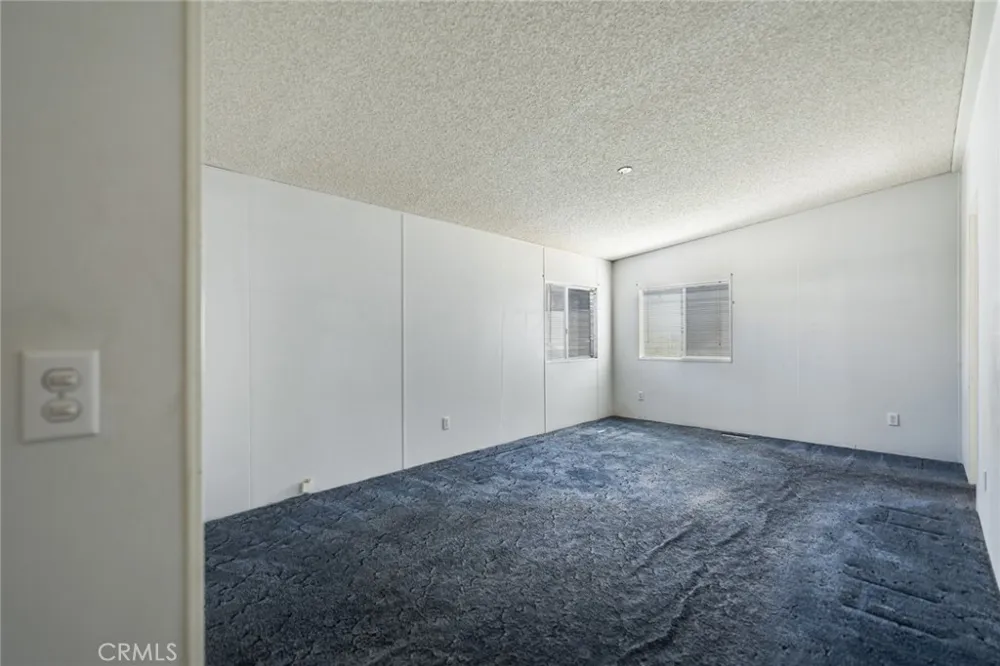 4000 Pierce #315 Riverside, CA 92505