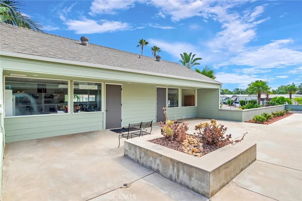 4000 Pierce #315 Riverside, CA 92505