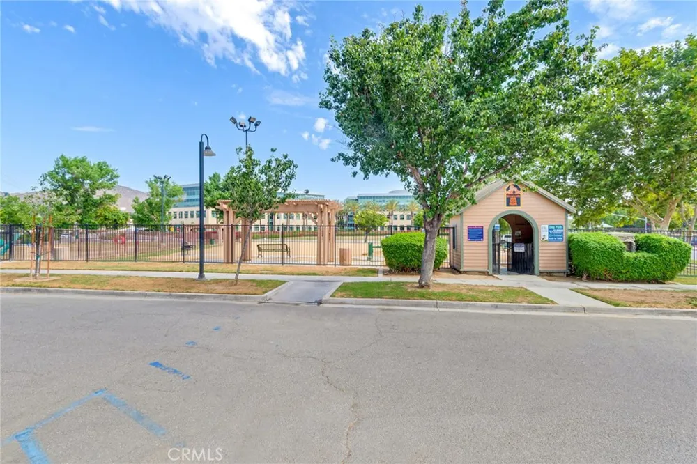 4000 Pierce #315 Riverside, CA 92505