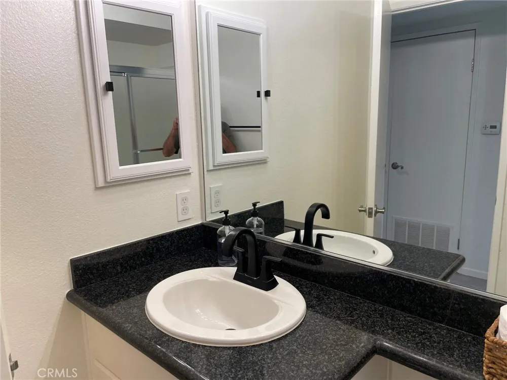 24298 El Pilar Laguna Niguel, CA 92677