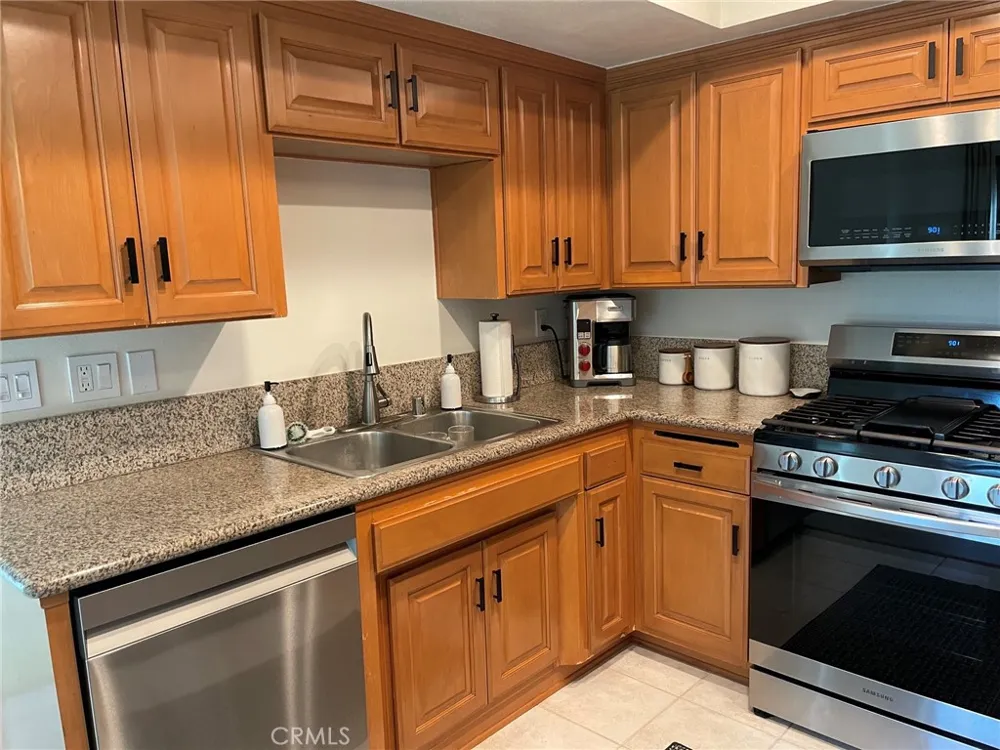 24298 El Pilar Laguna Niguel, CA 92677