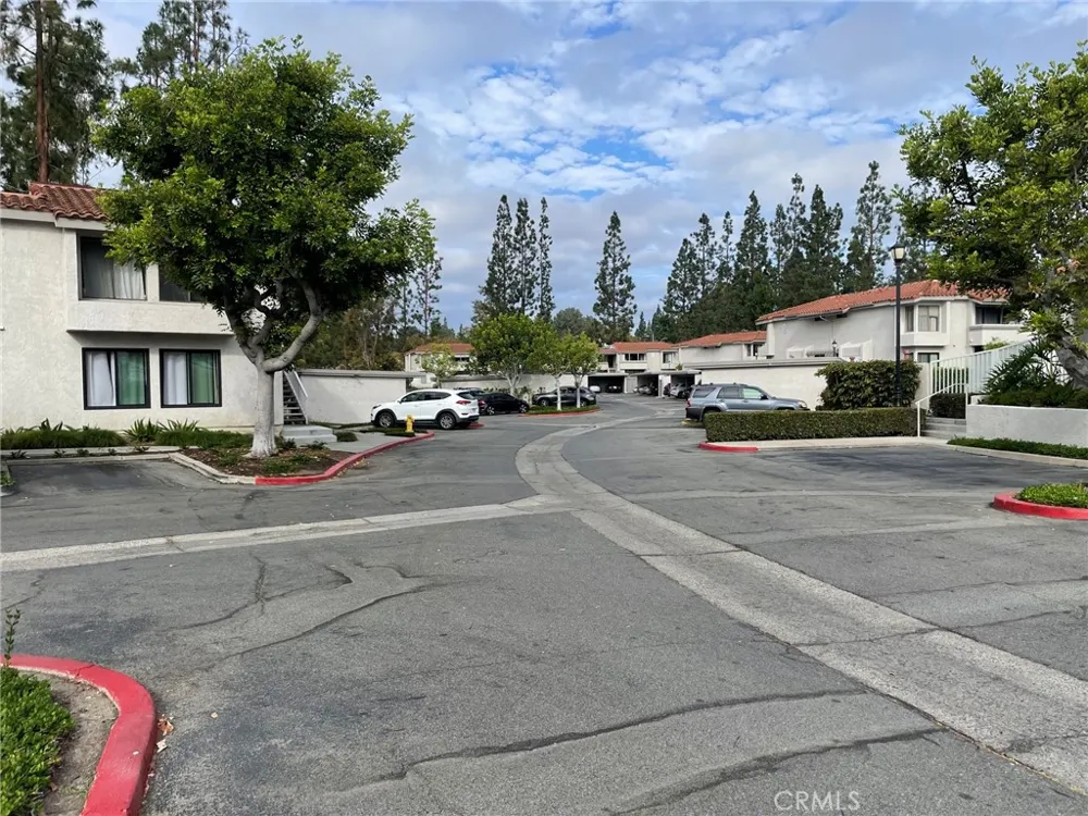 24298 El Pilar Laguna Niguel, CA 92677