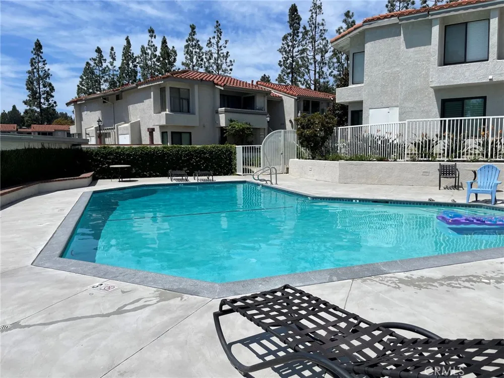 24298 El Pilar Laguna Niguel, CA 92677