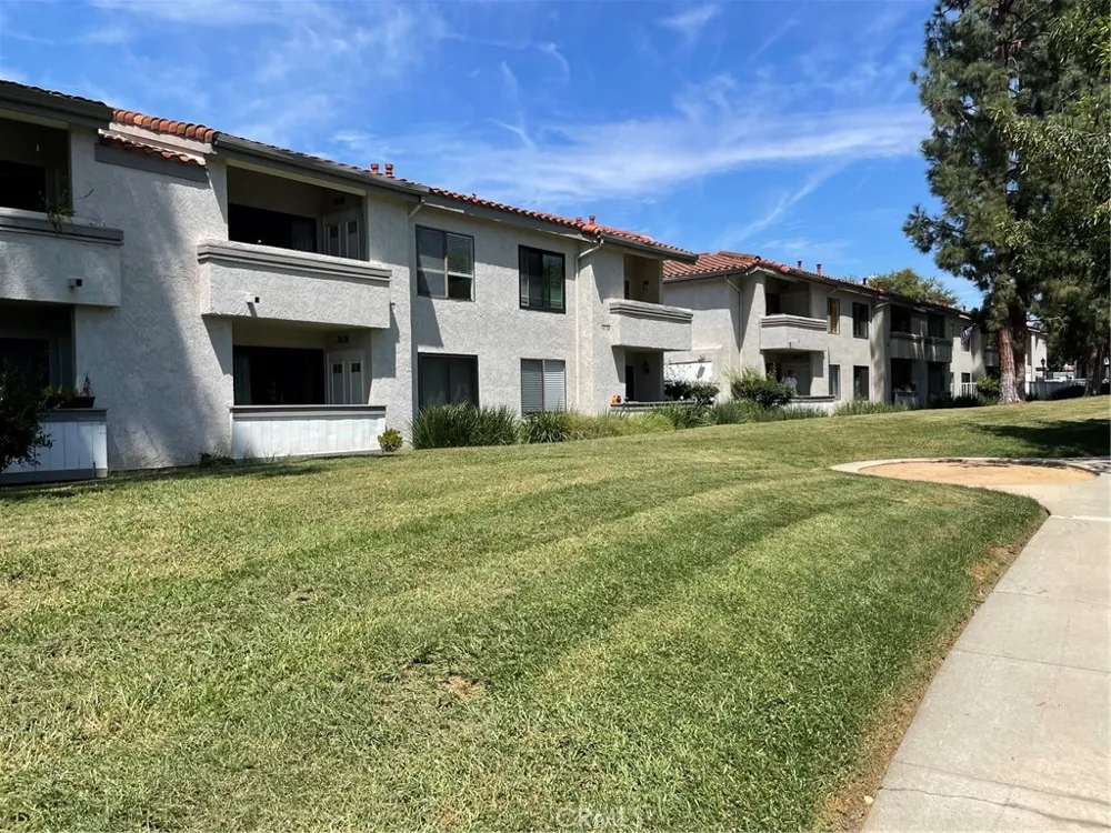 24298 El Pilar Laguna Niguel, CA 92677