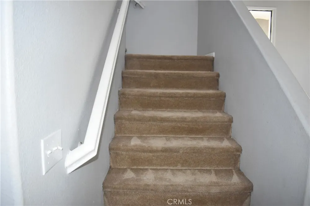 43033 Carpenter Lancaster, CA 93535