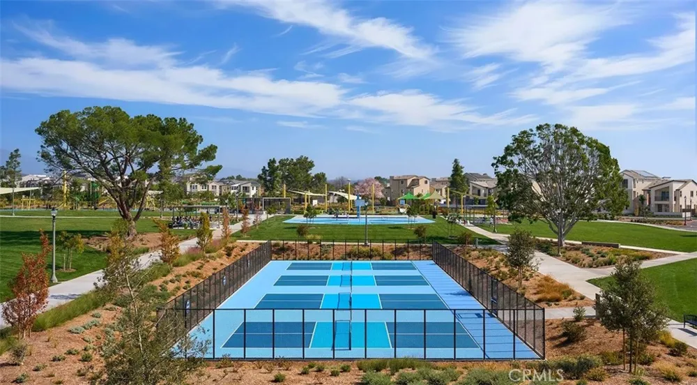 925 Treble Irvine, CA 92618