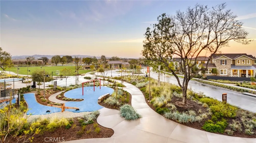 925 Treble Irvine, CA 92618