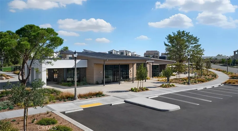 925 Treble Irvine, CA 92618