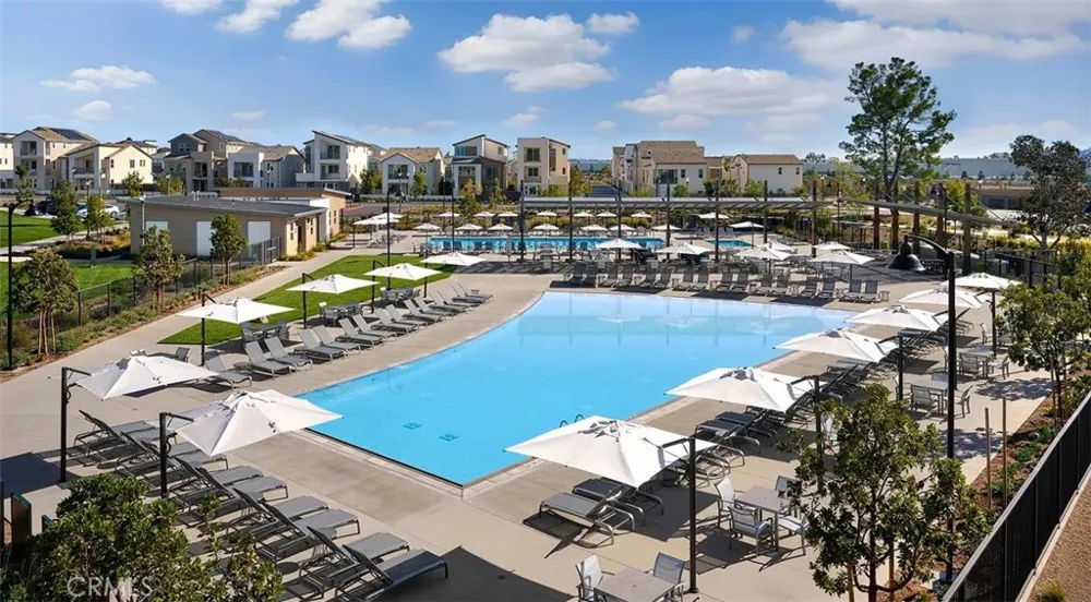 925 Treble Irvine, CA 92618