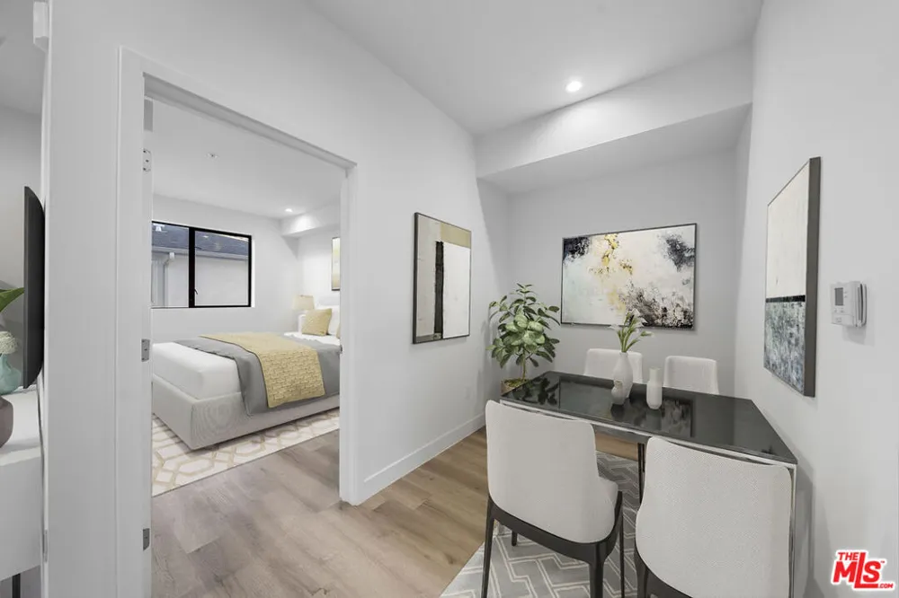 5612 Lexington Avenue #304 Los Angeles, CA 90038