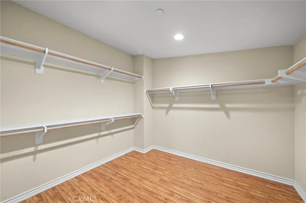 9042 Lemongrass Court Fountain Valley, CA 92708