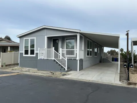 155 Las Flores Dr #104