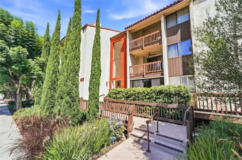 4835 E Anaheim #309