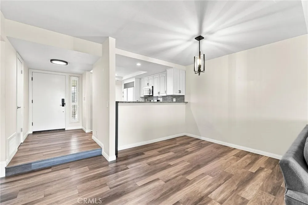 4835 E Anaheim #309 Long Beach, CA 90804