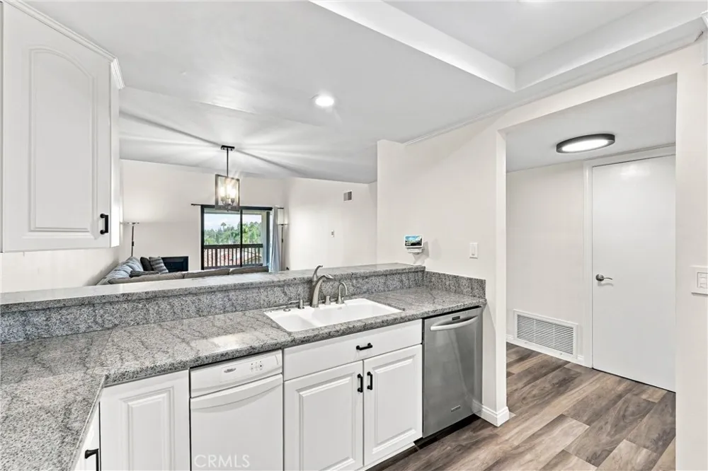 4835 E Anaheim #309 Long Beach, CA 90804