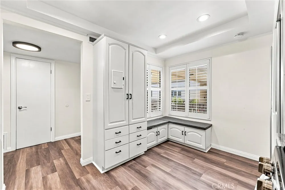 4835 E Anaheim #309 Long Beach, CA 90804