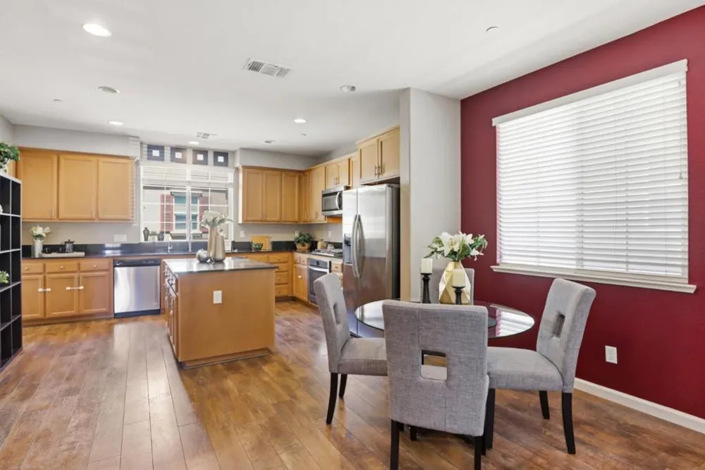 57 Regency Place Hayward, CA 94544