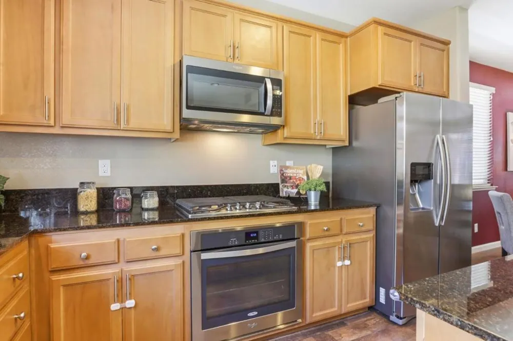 57 Regency Place Hayward, CA 94544