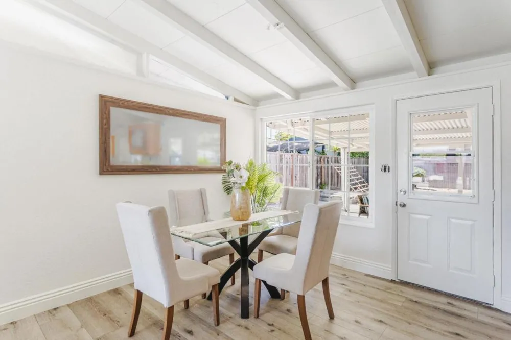917 Blazingwood Drive Sunnyvale, CA 94089