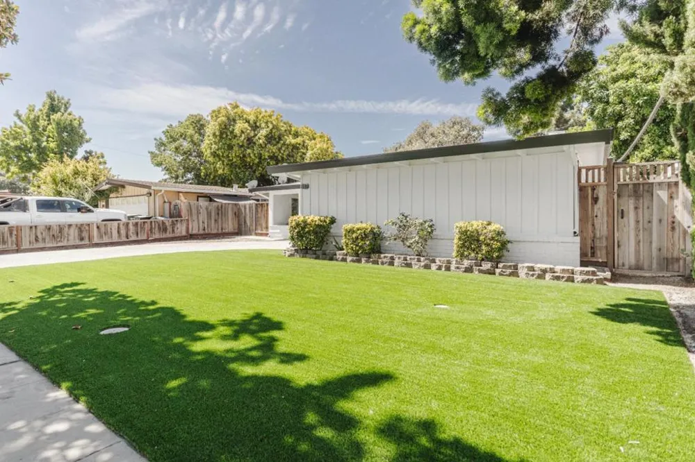 917 Blazingwood Drive Sunnyvale, CA 94089