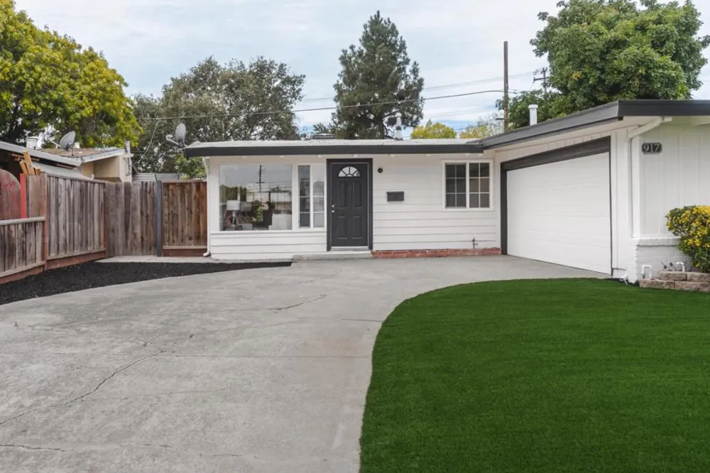 917 Blazingwood Drive Sunnyvale, CA 94089