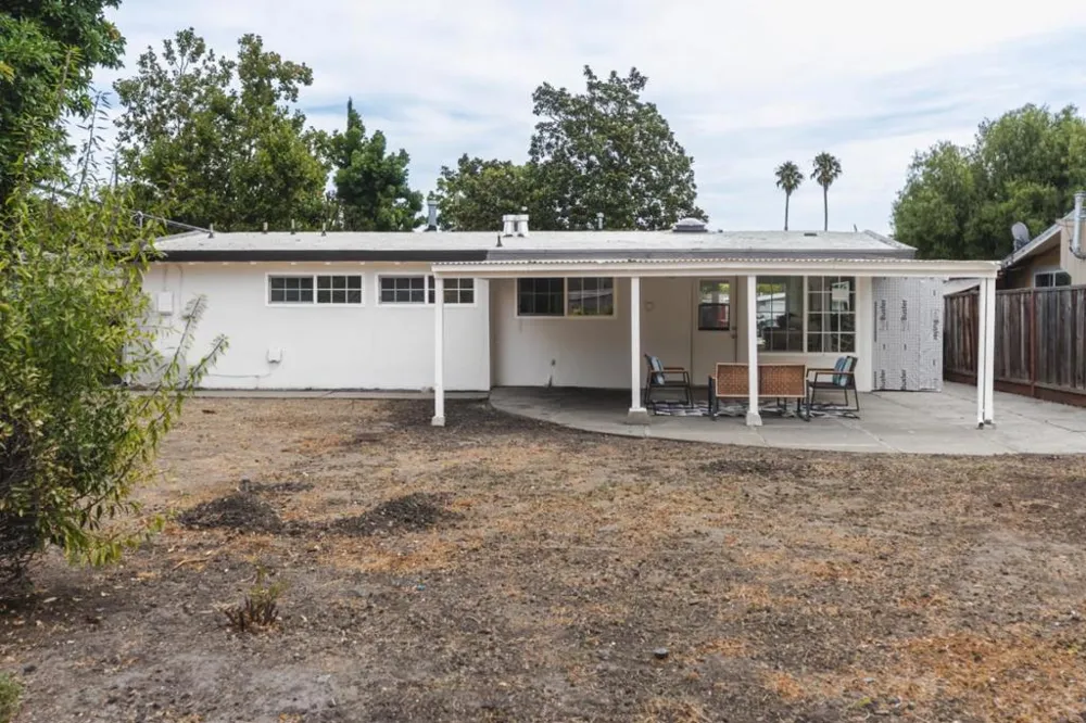 917 Blazingwood Drive Sunnyvale, CA 94089