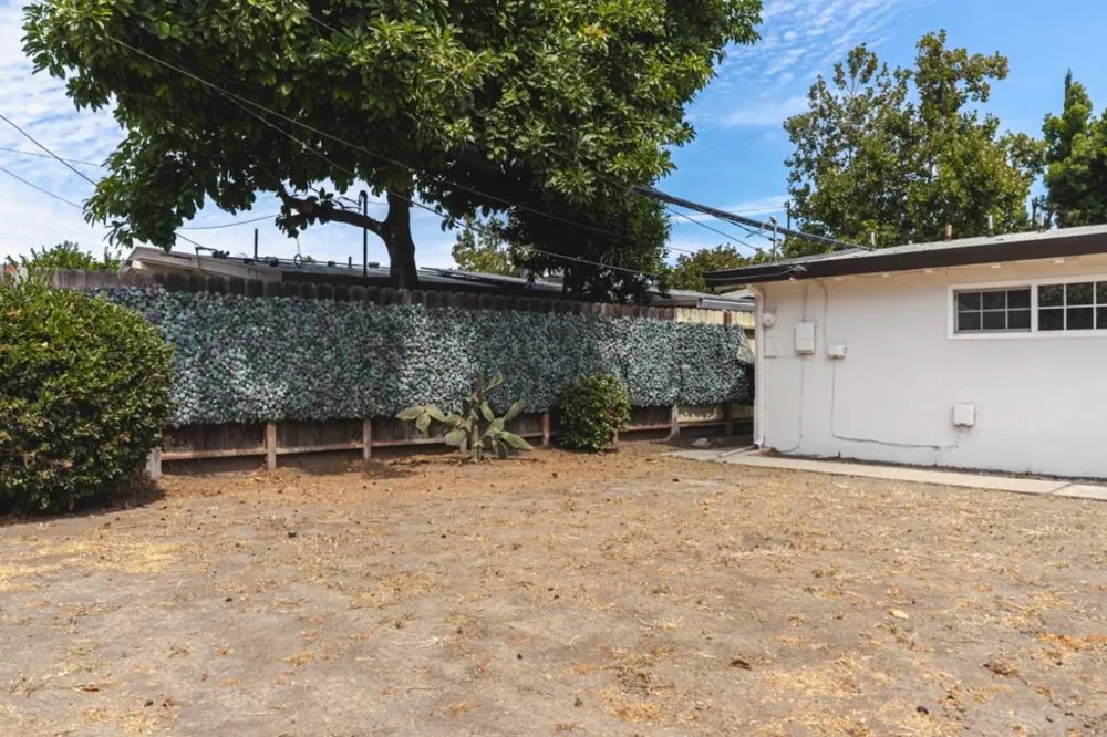 917 Blazingwood Drive Sunnyvale, CA 94089