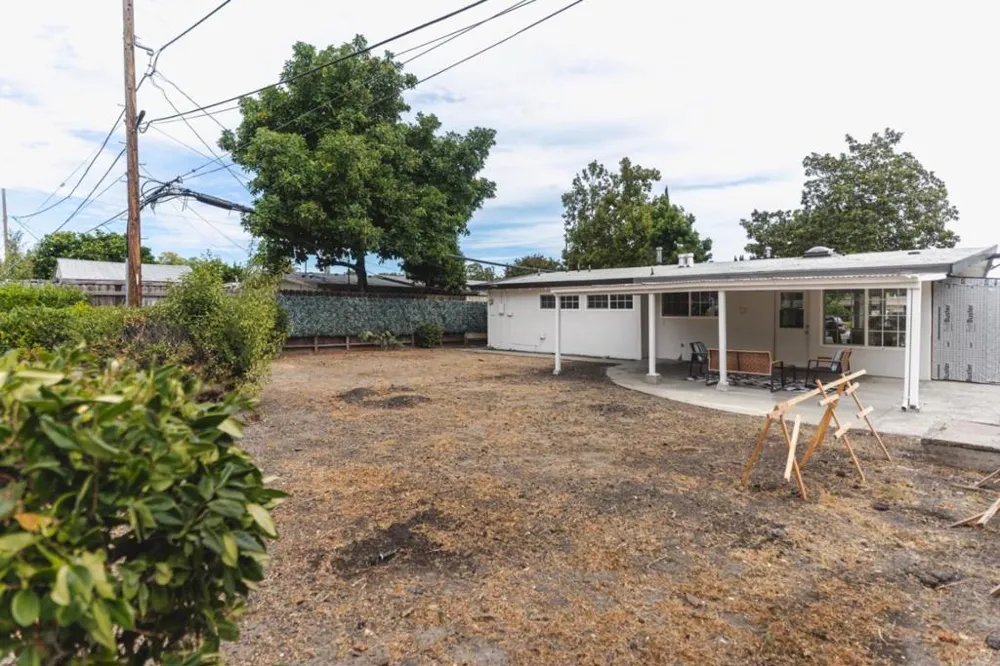917 Blazingwood Drive Sunnyvale, CA 94089