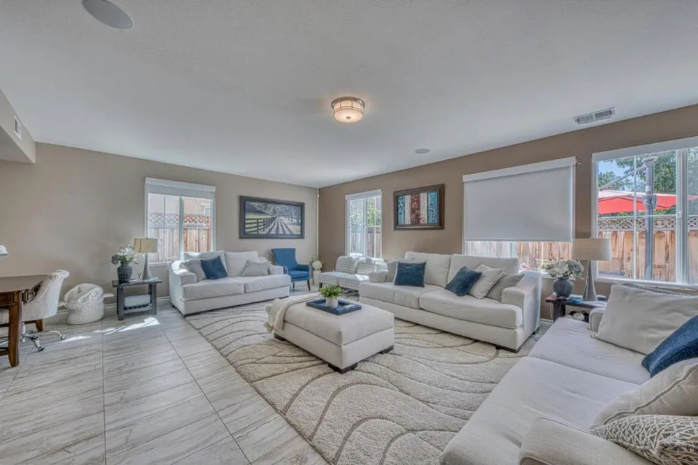 1120 Pueblo Court Gilroy, CA 95020