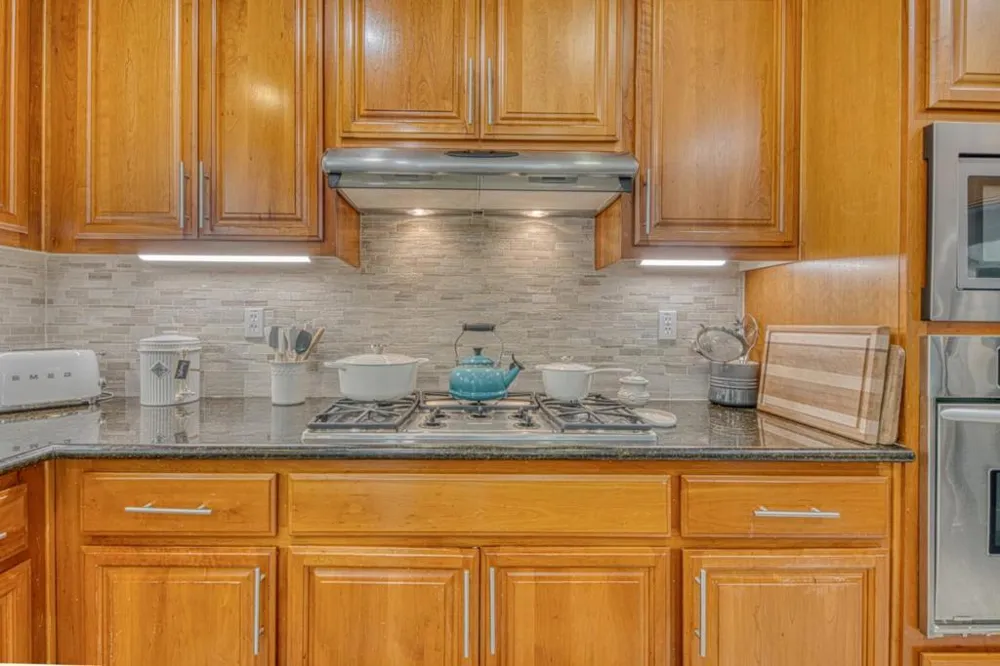 1120 Pueblo Court Gilroy, CA 95020