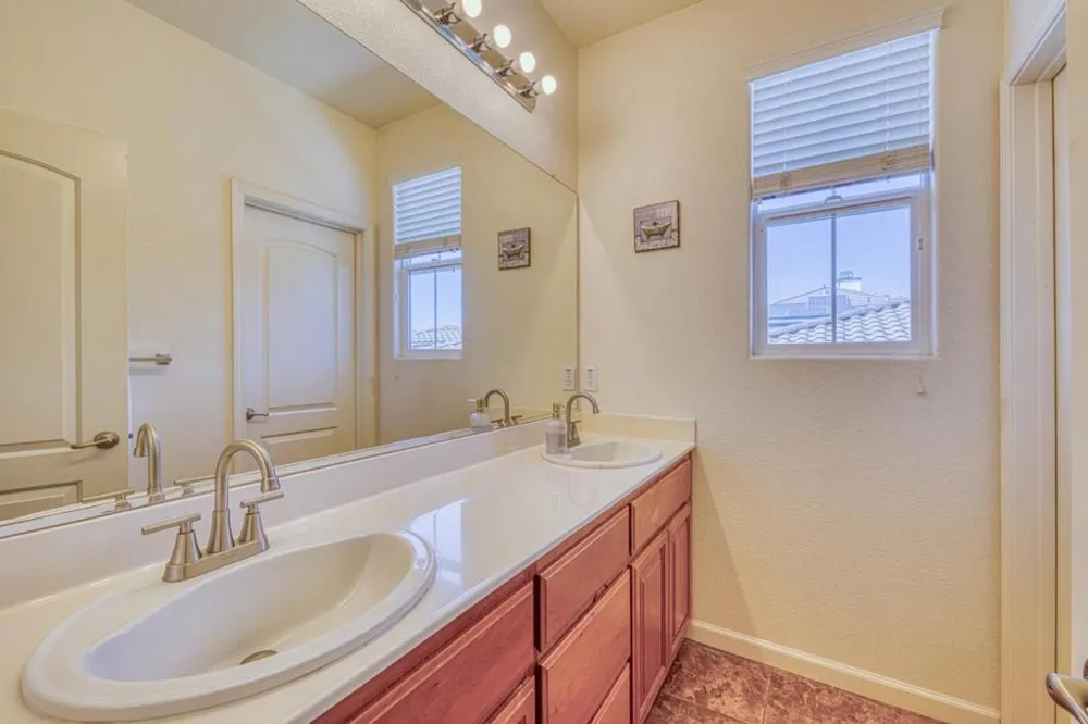 1120 Pueblo Court Gilroy, CA 95020