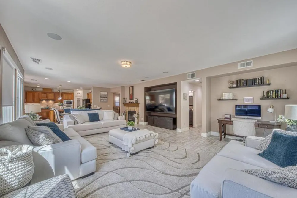 1120 Pueblo Court Gilroy, CA 95020
