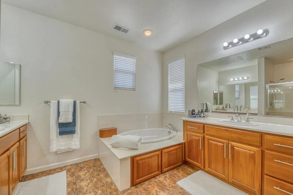 1120 Pueblo Court Gilroy, CA 95020