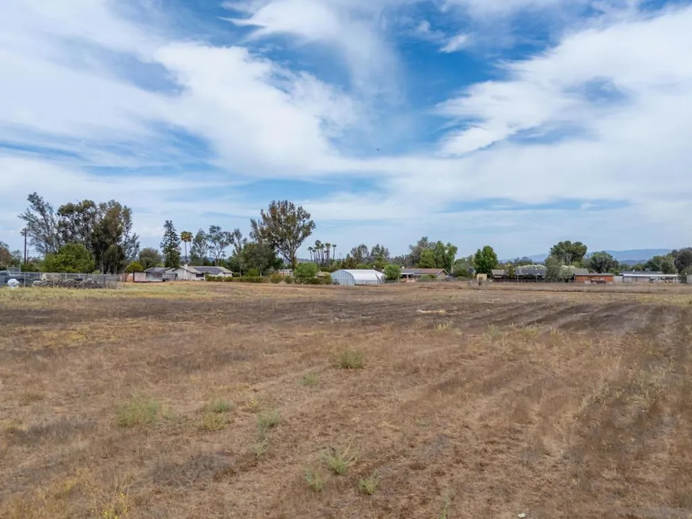 1448 San Vicente Rd Ramona, CA 92065