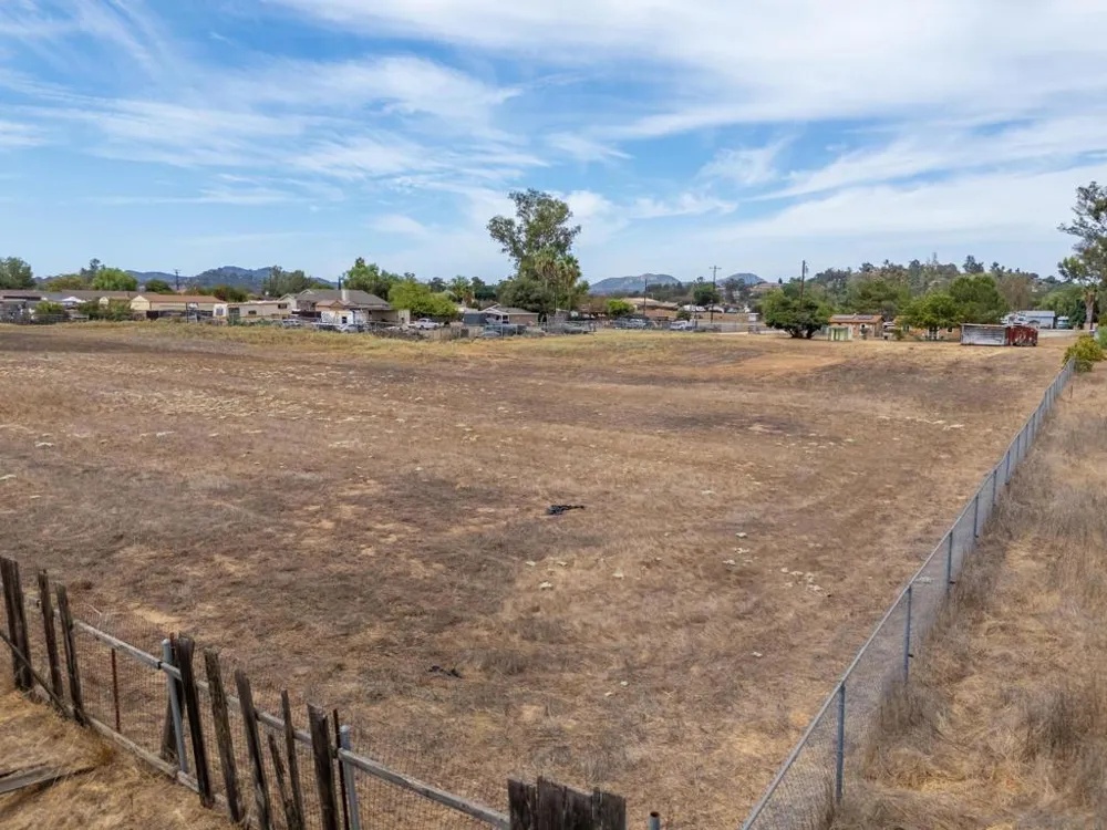 1448 San Vicente Rd Ramona, CA 92065