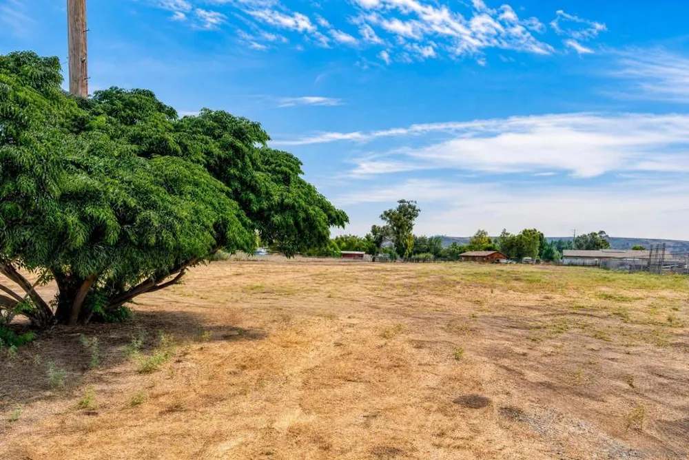 1448 San Vicente Rd Ramona, CA 92065