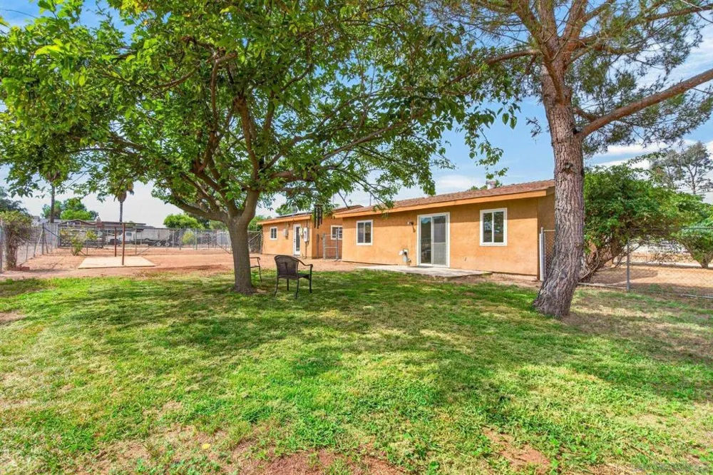 1448 San Vicente Rd Ramona, CA 92065