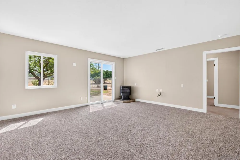 1448 San Vicente Rd Ramona, CA 92065
