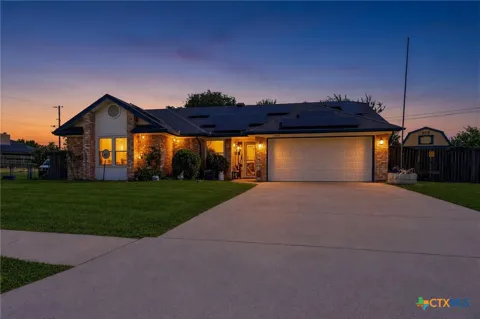 4804 Canyon Circle