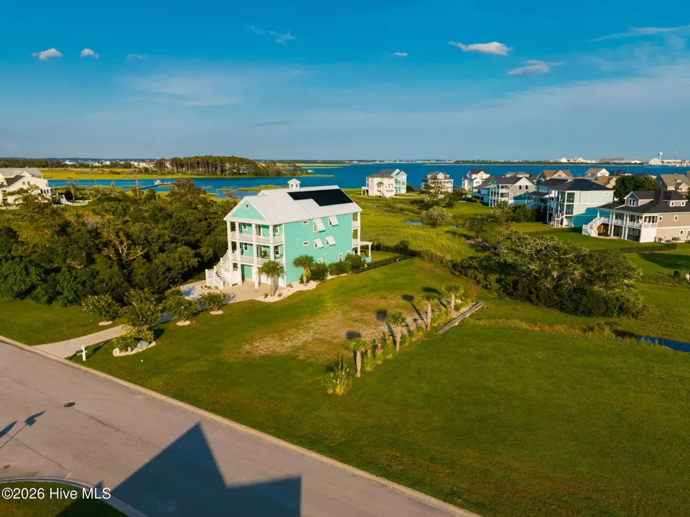 1210 Lantern Way Morehead City, NC 28557