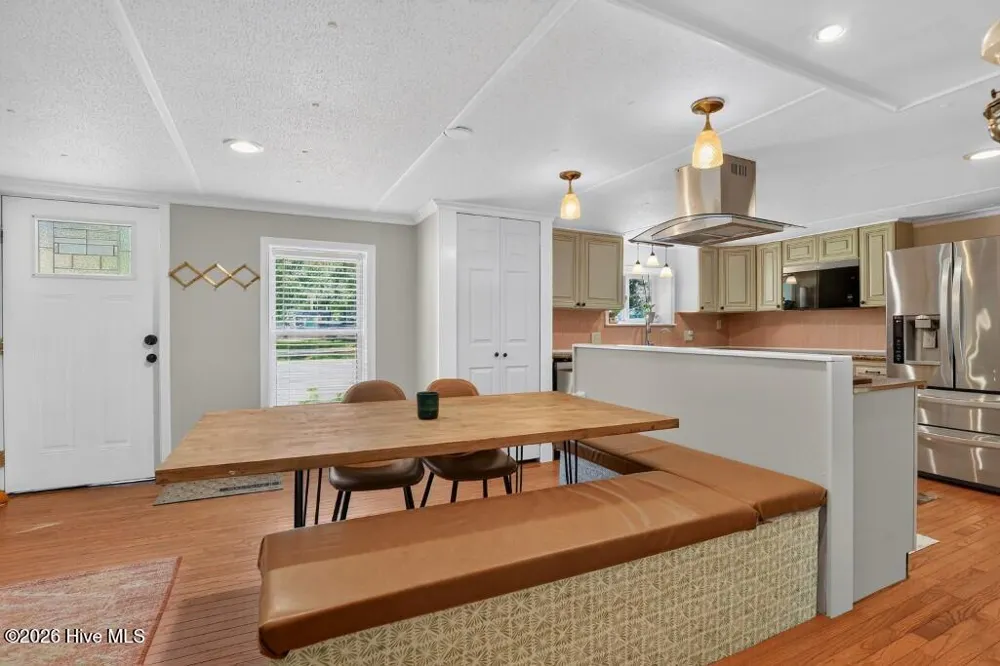 405 Sand Ridge Road New Bern, NC 28560